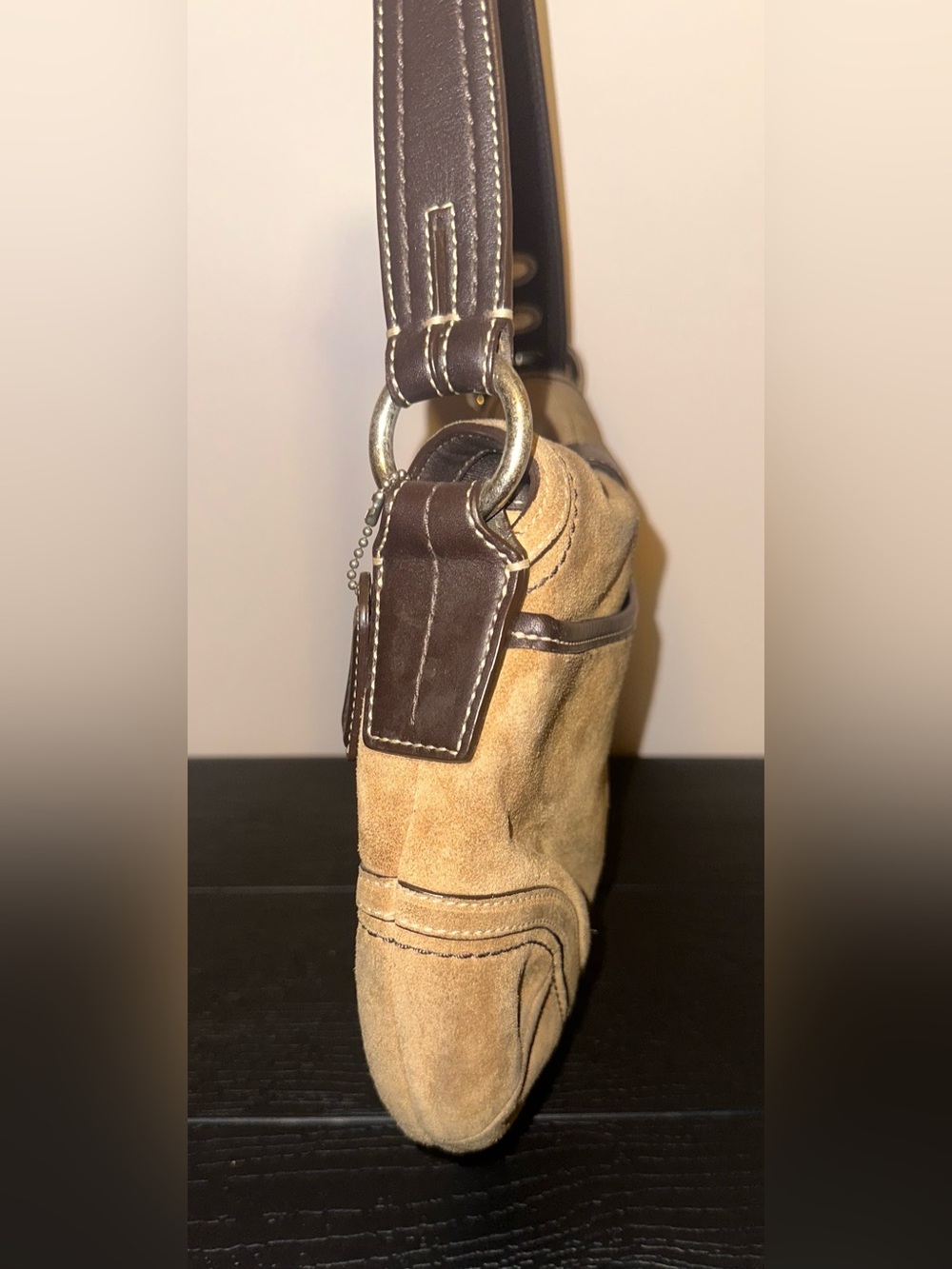 Vintage Coach Y2K Soho Camel Brown Suede Flap Buckle Shoulder Bag Purse F10918 - Picture 10 of 12